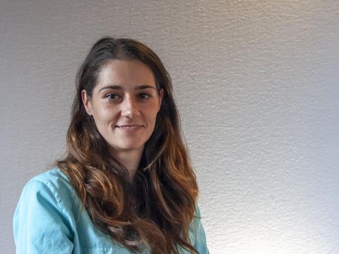 Porträtfoto, Zahnmedizinische Fachangestellte