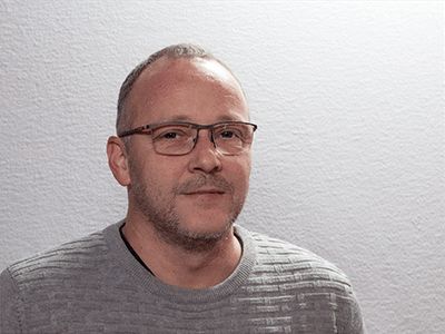 Porträtfoto, Zahntechniker